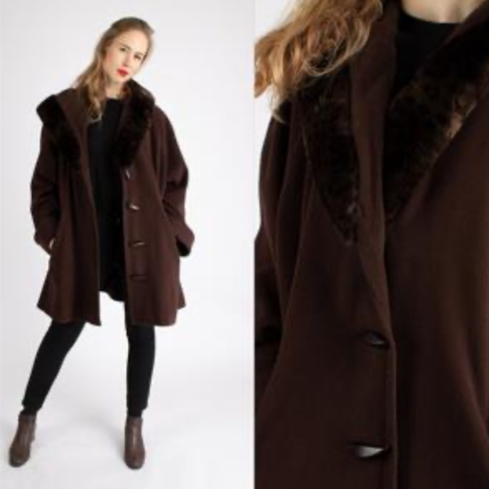 1970's Vintage Wool Dark Brown Coat w/ Faux Fur